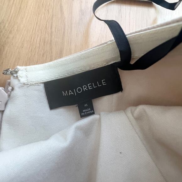 Majorelle Alboris Strapless Pleated Corset Gown - Picture 6 of 7